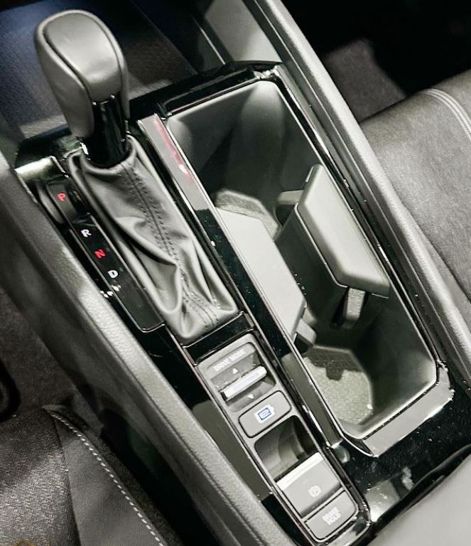 2023 Honda Accord Interior gear view